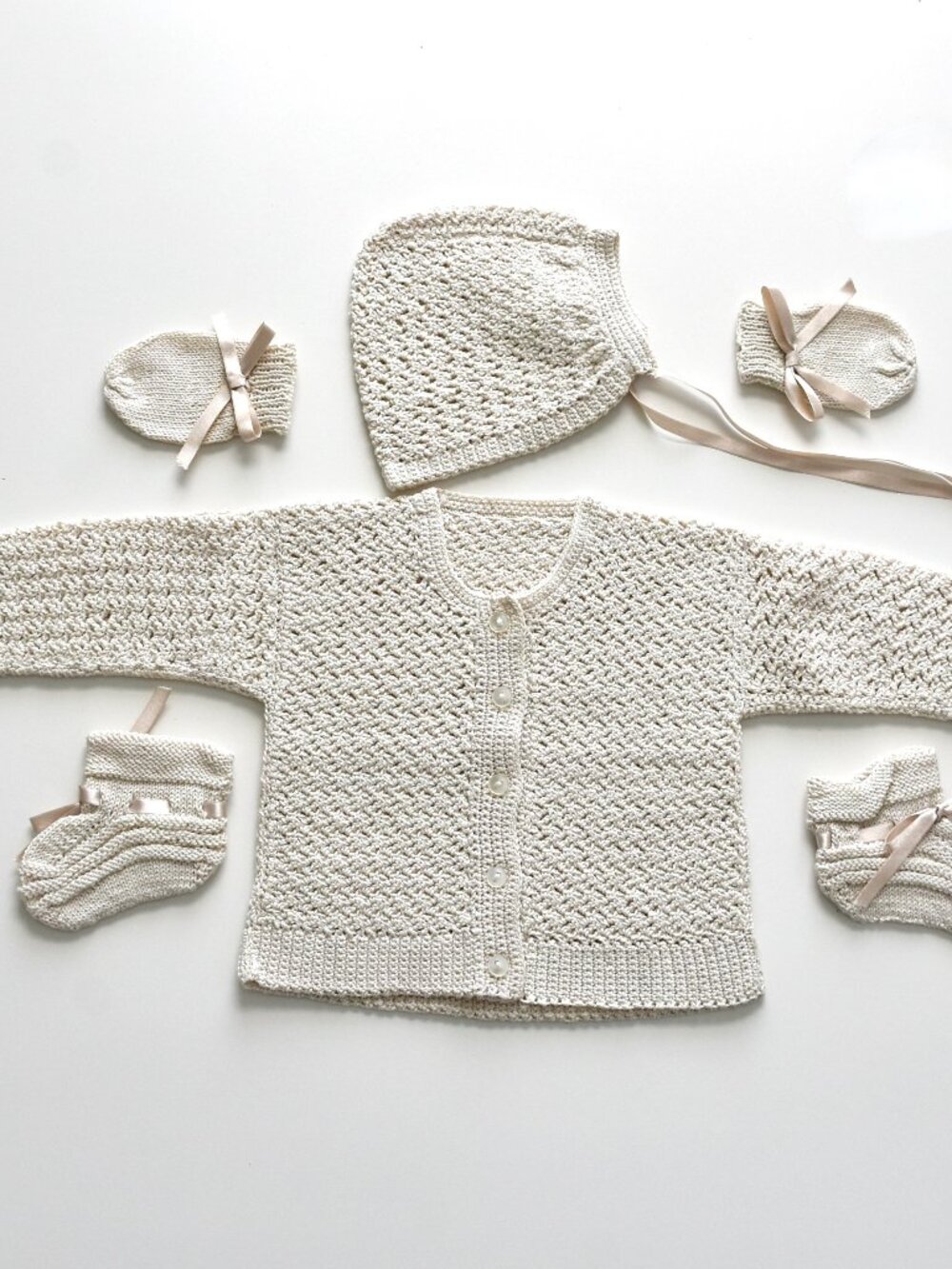 Baby sweater set hand knit beige front buttons cap New Born/ 6mo NEW